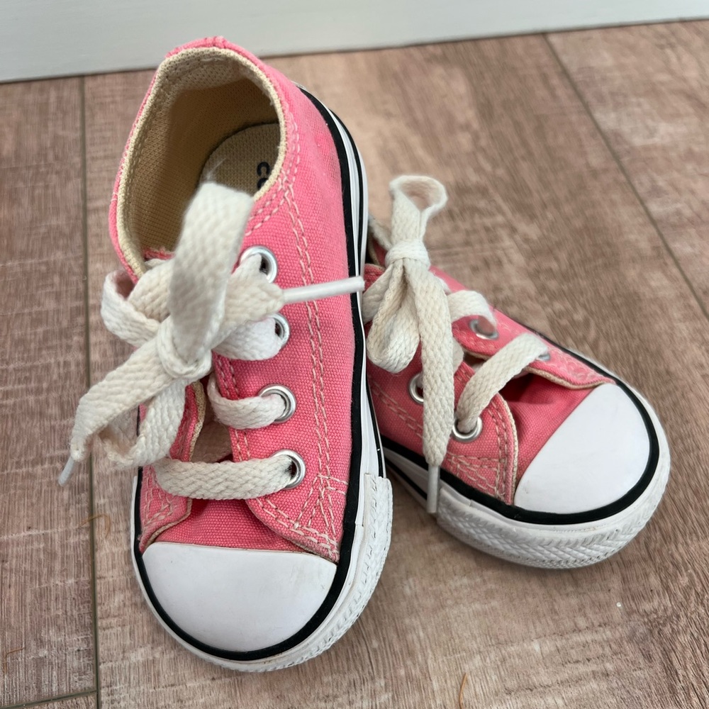 Converse Kids Chuck Taylor All Star Core Ox
Sneaker Lace Up Canvas Toddler 4